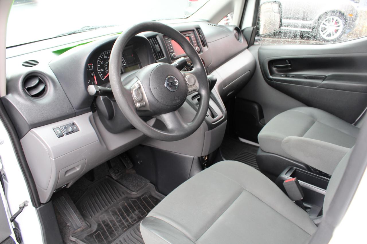 Nissan NV200 I4 SV 2014