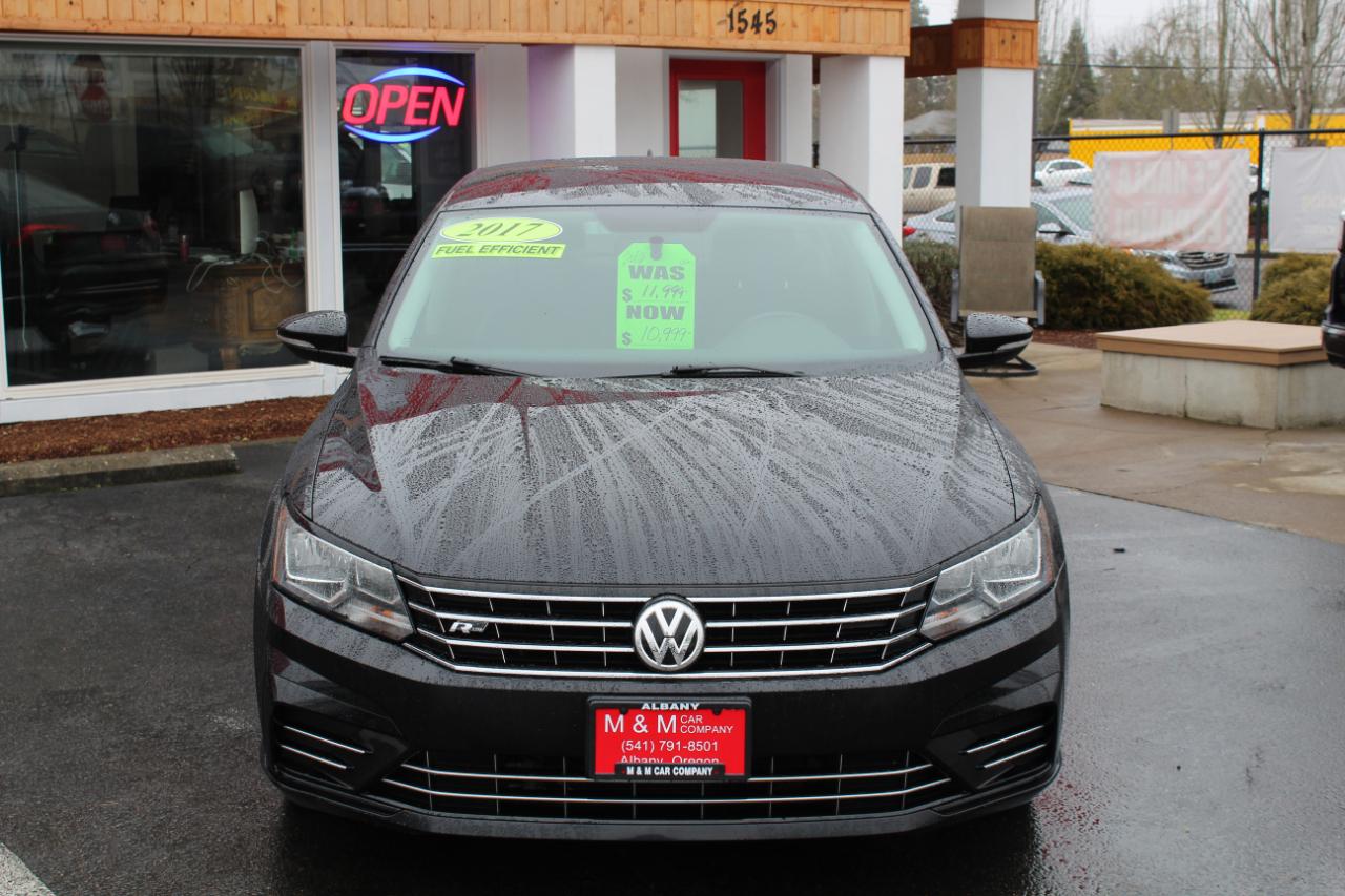 Volkswagen Passat R-Line w/Comfort Pkg Auto 2017