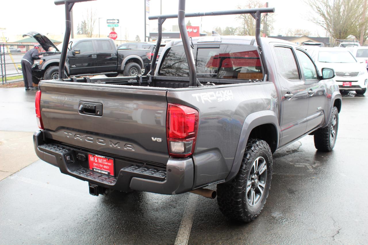 Toyota Tacoma TRD Off Road Double Cab 5' Bed V6 4x4 MT (Natl) 2018