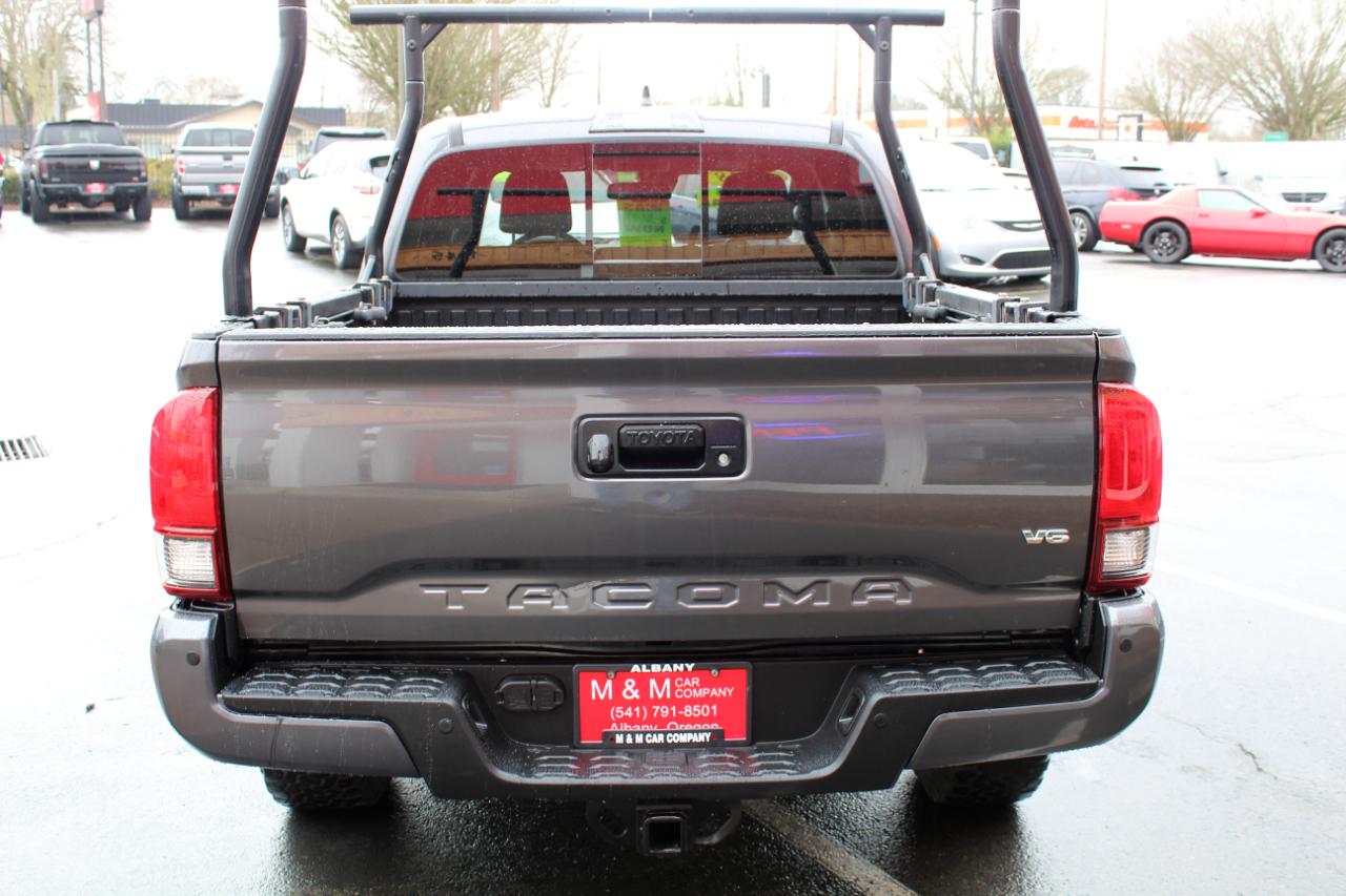 Toyota Tacoma TRD Off Road Double Cab 5' Bed V6 4x4 MT (Natl) 2018