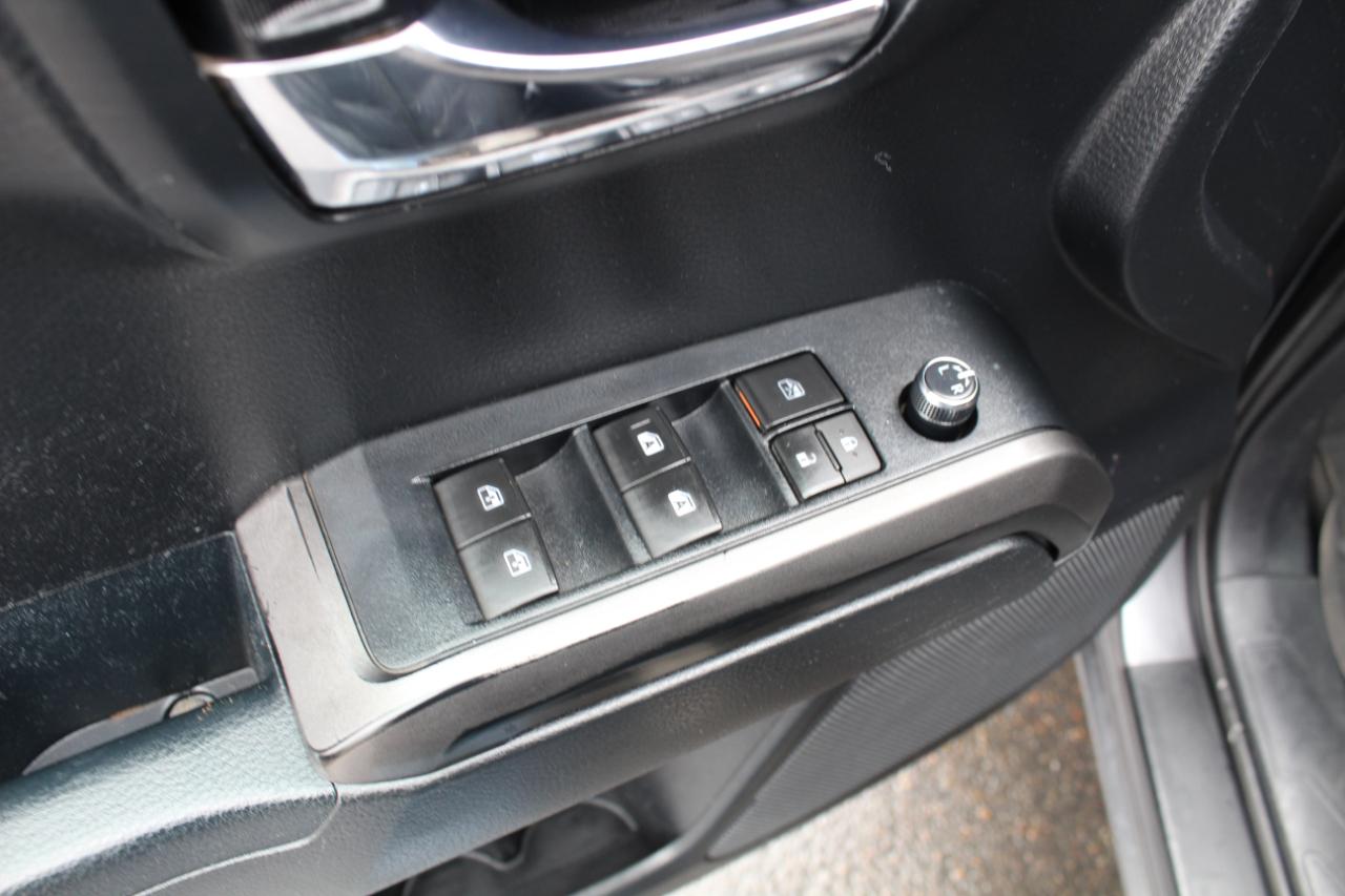 Toyota Tacoma TRD Off Road Double Cab 5' Bed V6 4x4 MT (Natl) 2018