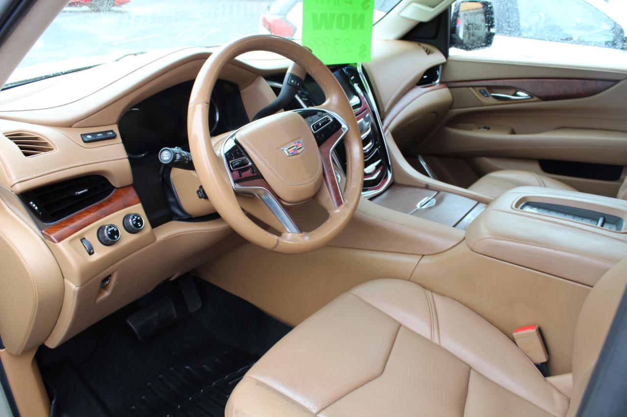 Cadillac Escalade ESV 4WD 4dr Platinum 2016