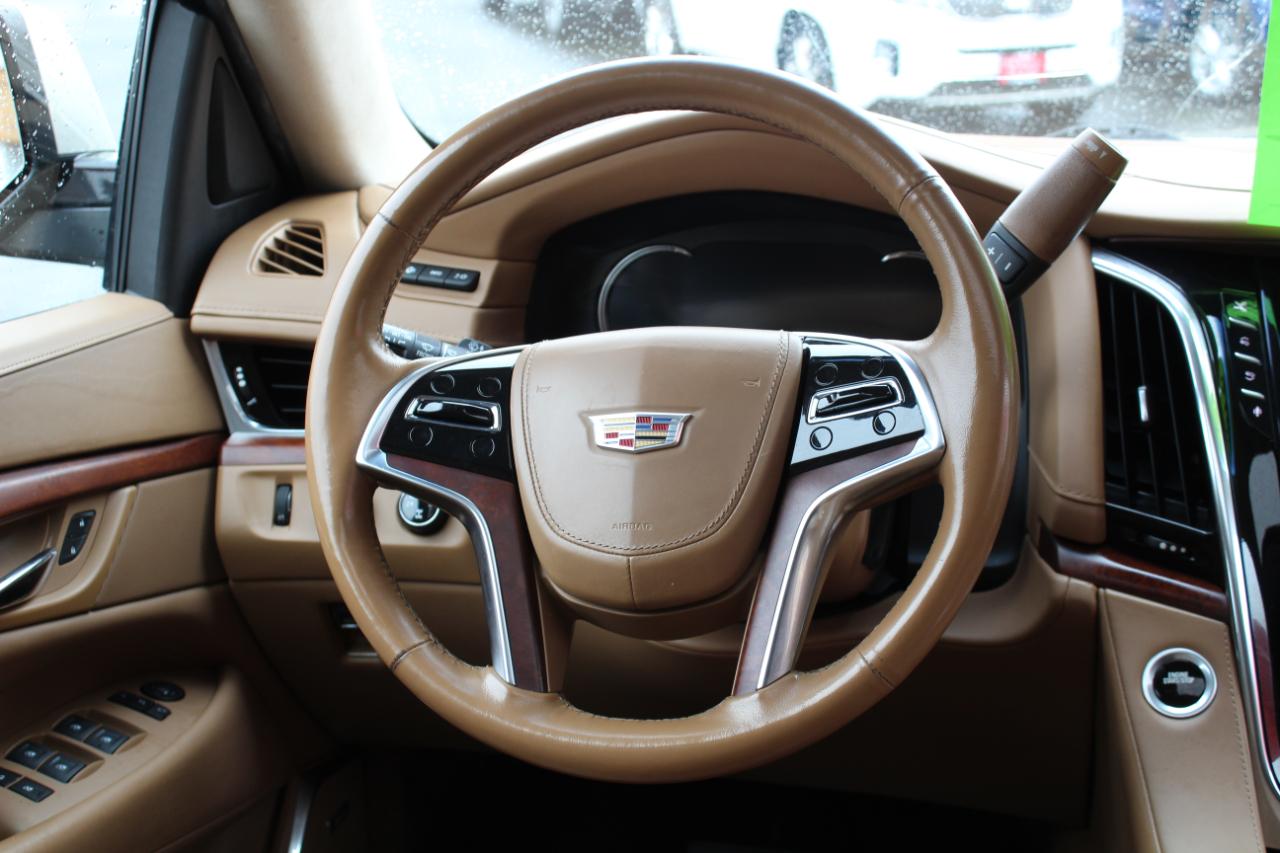 Cadillac Escalade ESV 4WD 4dr Platinum 2016