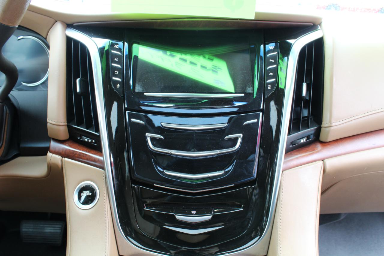 Cadillac Escalade ESV 4WD 4dr Platinum 2016