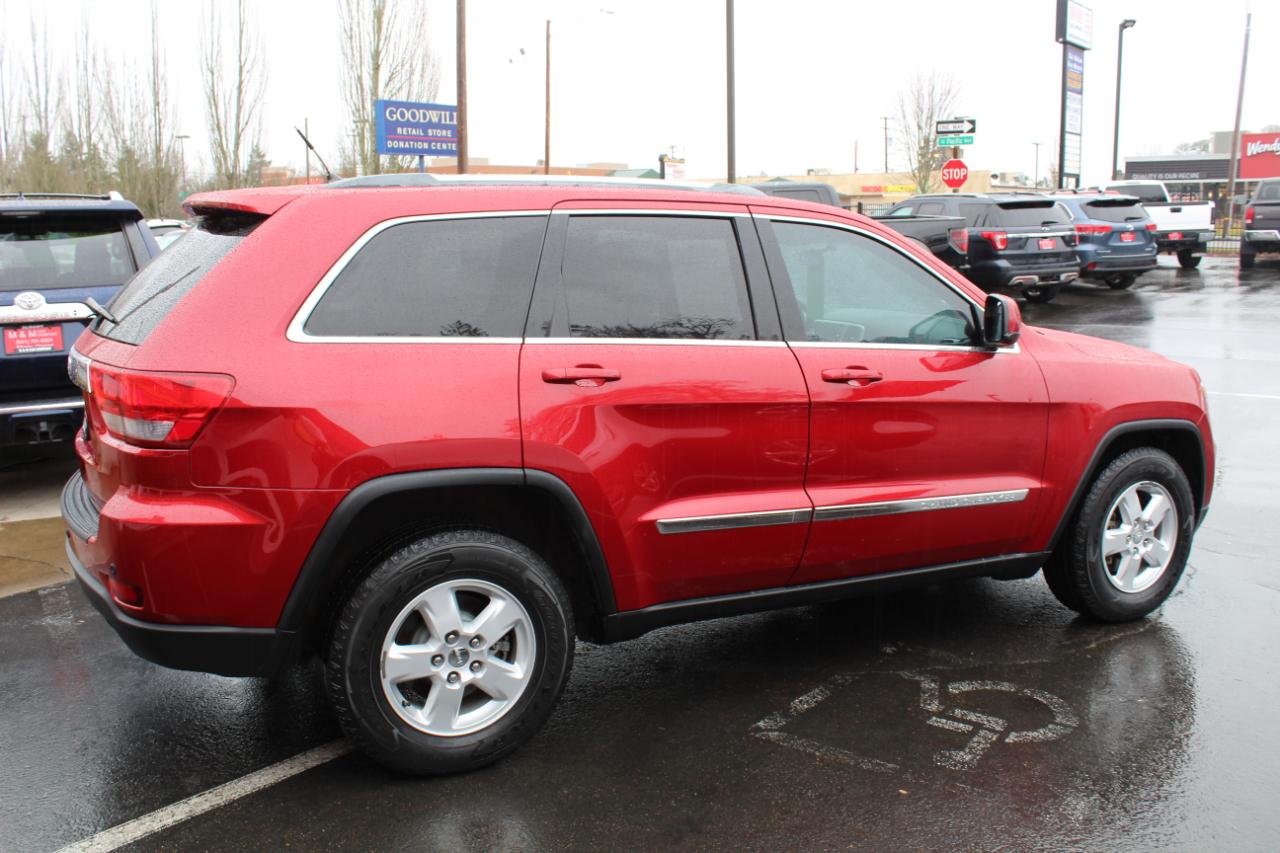 Jeep Grand Cherokee RWD 4dr Laredo 2011