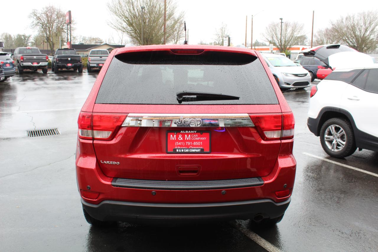 Jeep Grand Cherokee RWD 4dr Laredo 2011