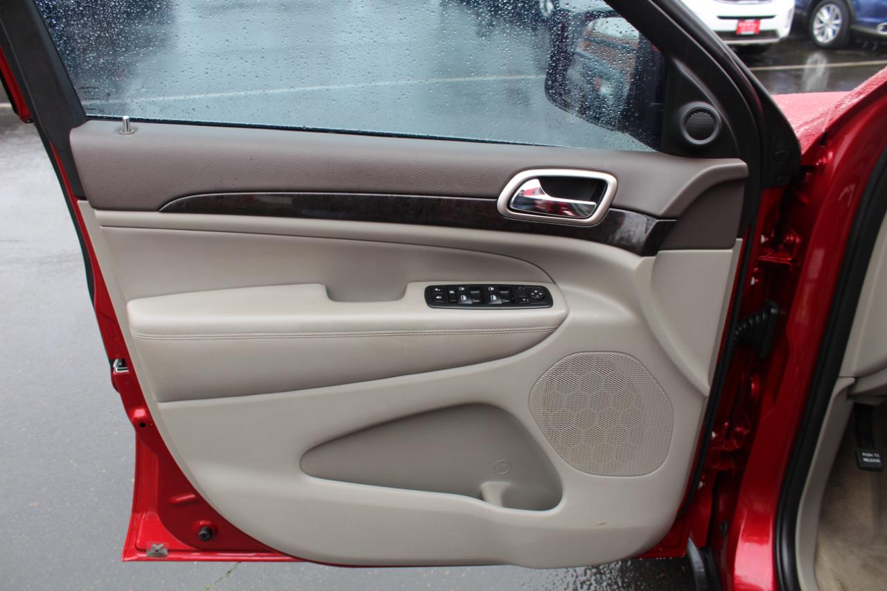 Jeep Grand Cherokee RWD 4dr Laredo 2011