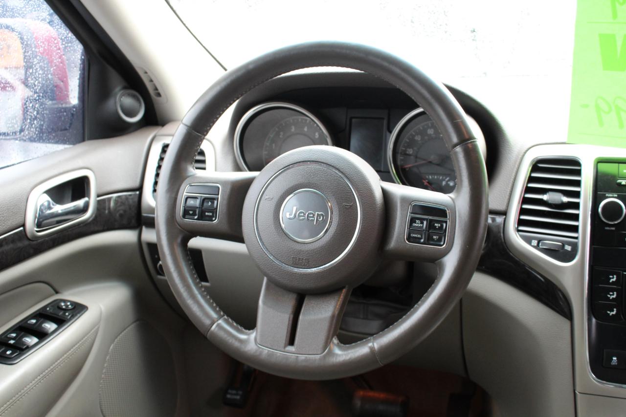 Jeep Grand Cherokee RWD 4dr Laredo 2011