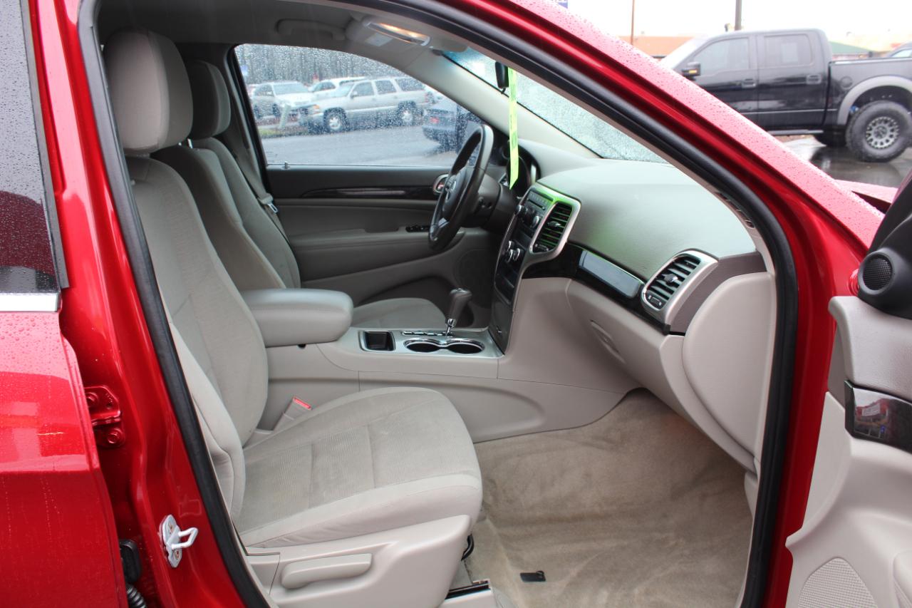 Jeep Grand Cherokee RWD 4dr Laredo 2011