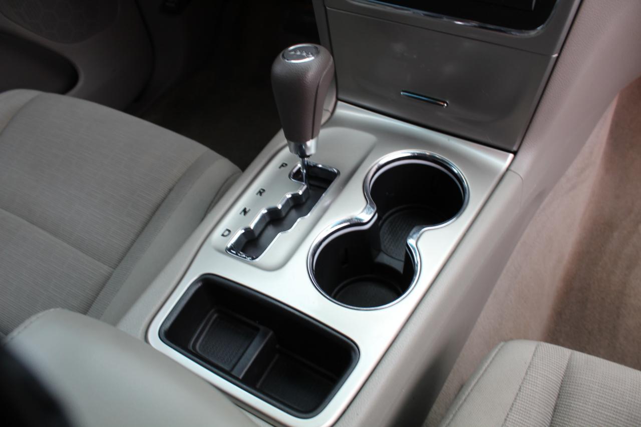 Jeep Grand Cherokee RWD 4dr Laredo 2011