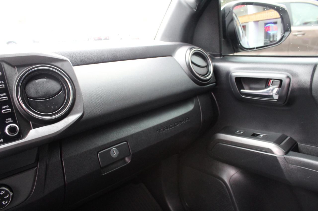 Toyota Tacoma 4WD TRD Off Road Double Cab 5' Bed V6 MT (Natl) 2020