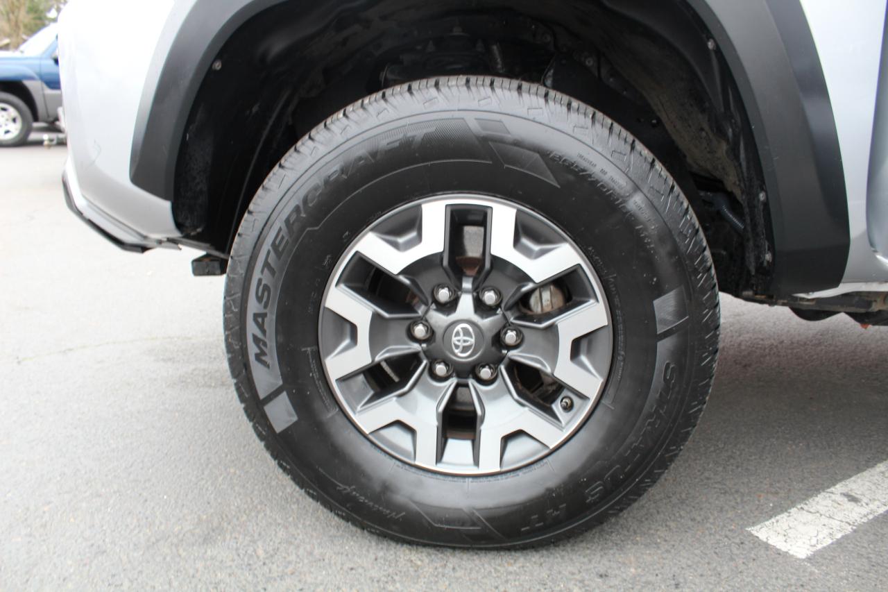 Toyota Tacoma 4WD TRD Off Road Double Cab 5' Bed V6 MT (Natl) 2020