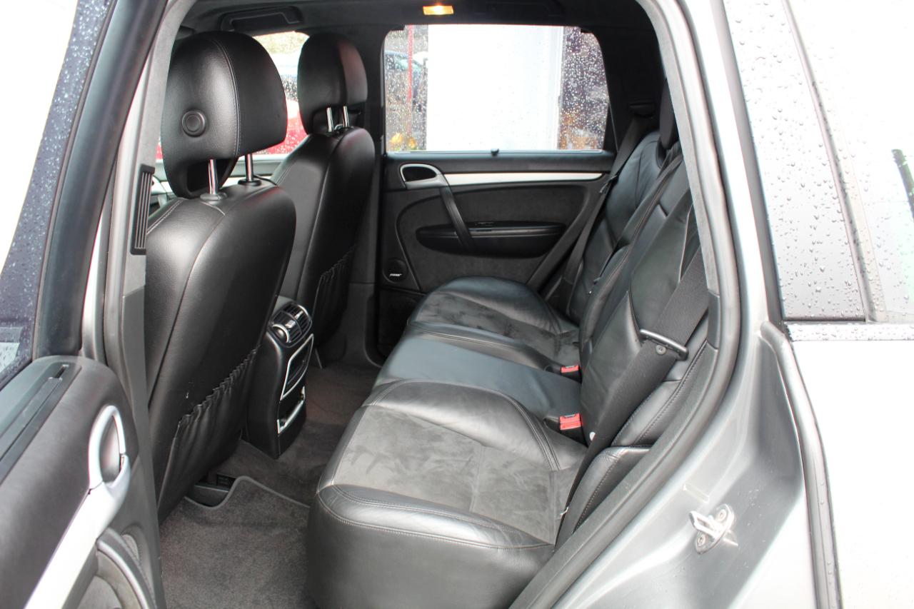 Porsche Cayenne AWD 4dr S Transsyberia Tiptronic 2010