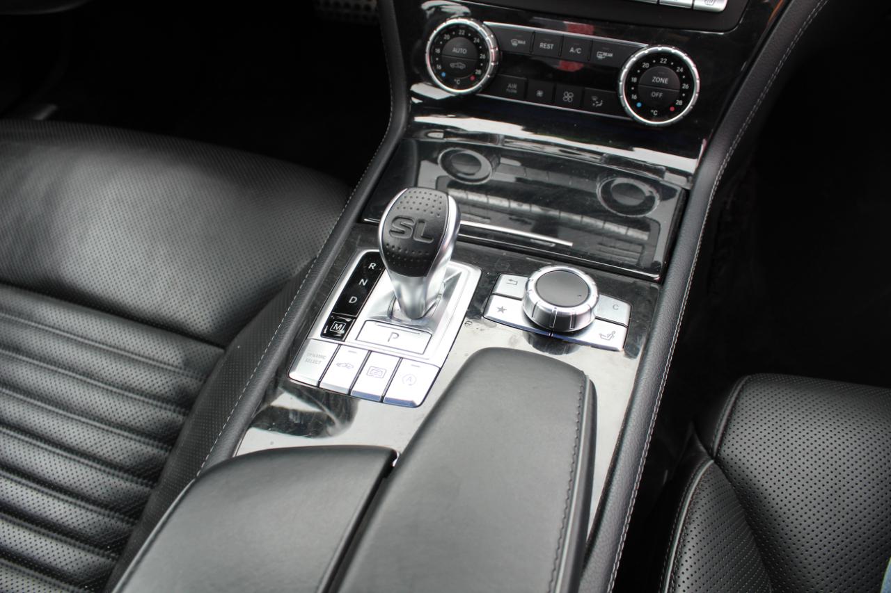 Mercedes-Benz SL SL 550 Roadster 2017