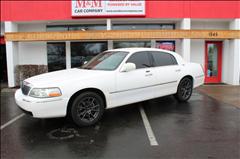 2010 Lincoln Town Car 