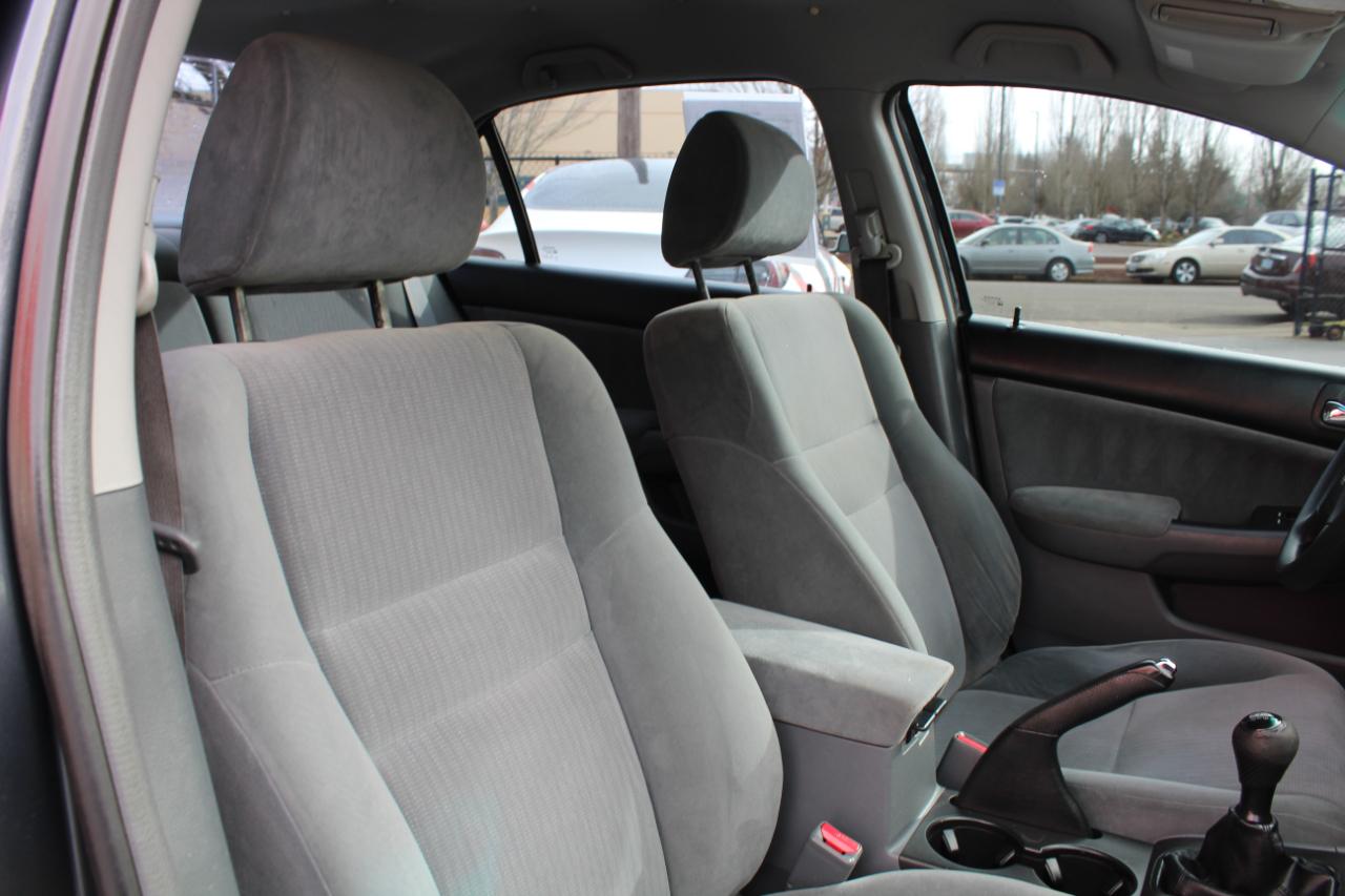 Honda Accord Sdn LX Manual 2003