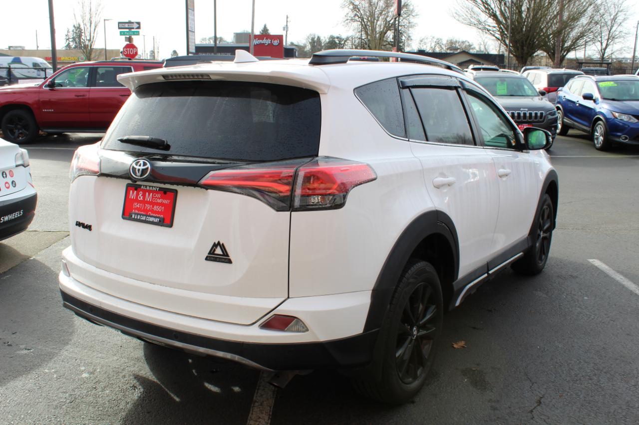 Toyota RAV4 Adventure AWD (Natl) 2018