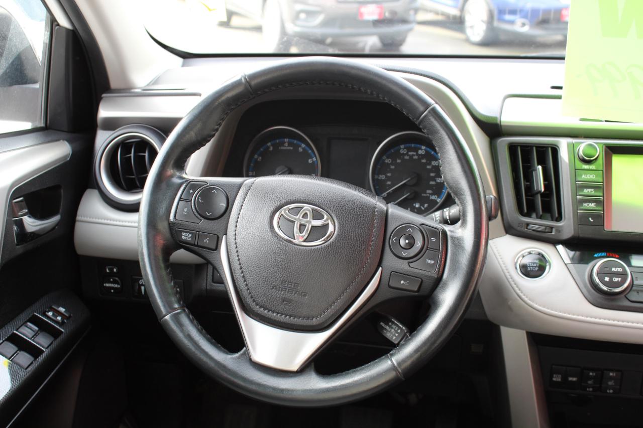 Toyota RAV4 Adventure AWD (Natl) 2018