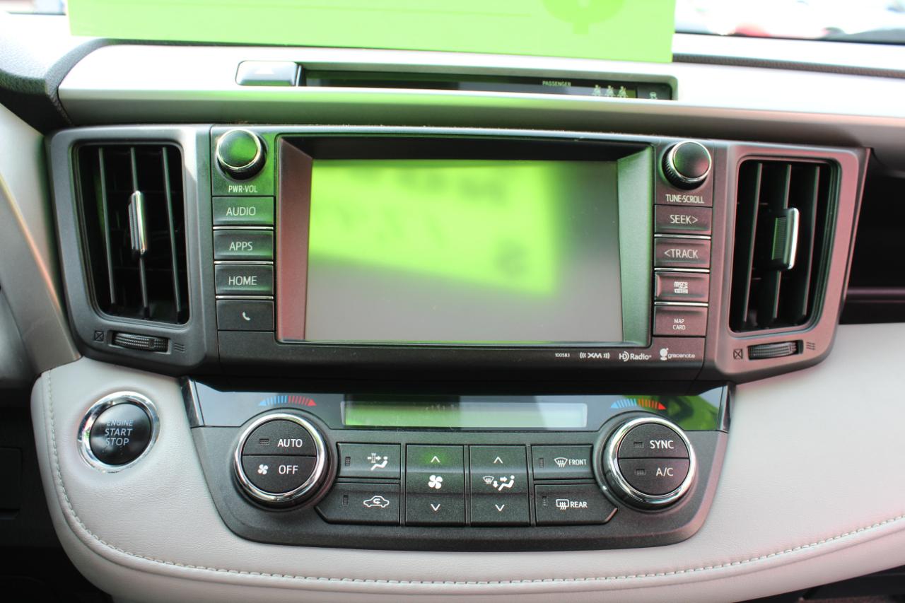 Toyota RAV4 Adventure AWD (Natl) 2018