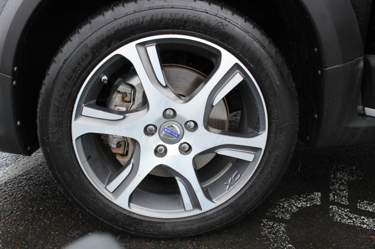 Volvo XC70 AWD 4dr Wgn 3.0L T6 2014