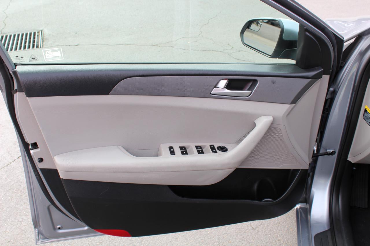 Hyundai Sonata 4dr Sdn 2.4L SE PZEV 2016