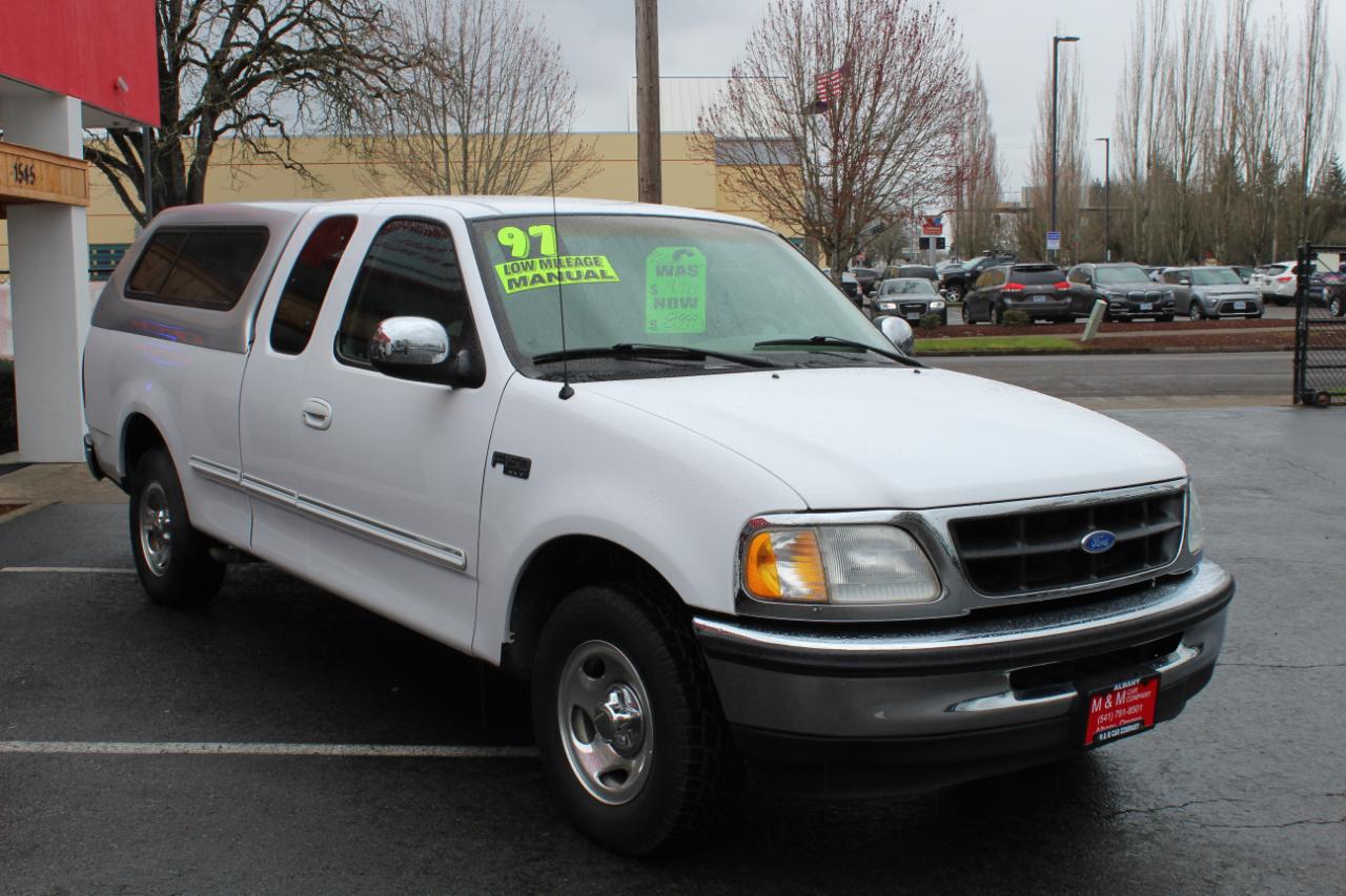 Ford F-150 Supercab 139" 1997