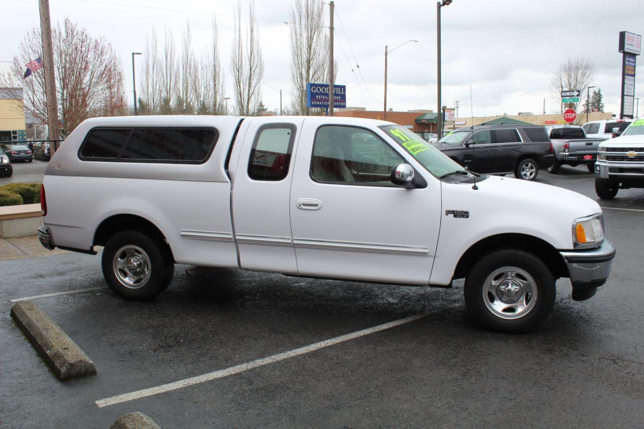 Ford F-150 Supercab 139" 1997