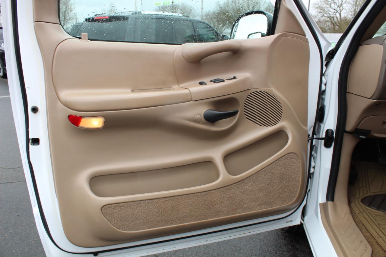 Ford F-150 Supercab 139" 1997