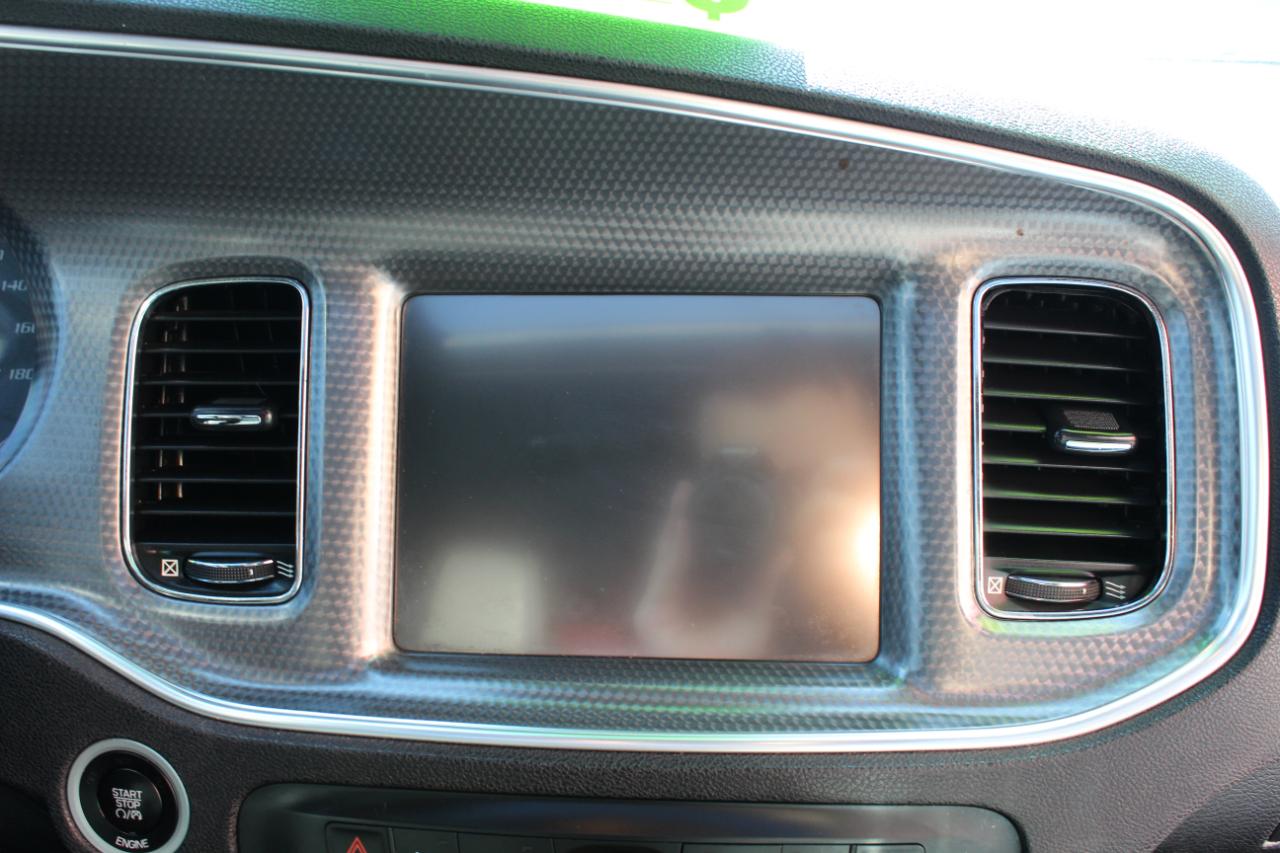 Dodge Charger 4dr Sdn SRT8 RWD 2013