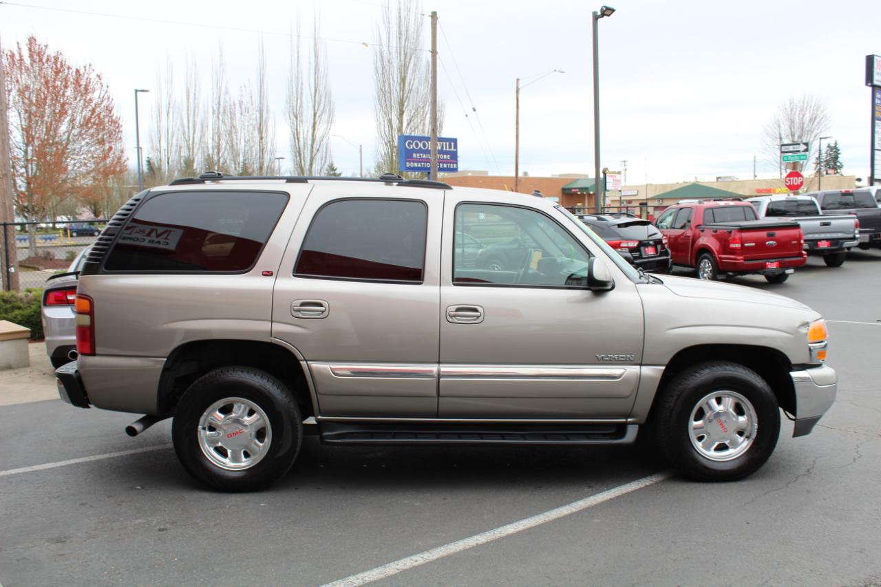 GMC Yukon 4dr 1500 4WD SLT 2003