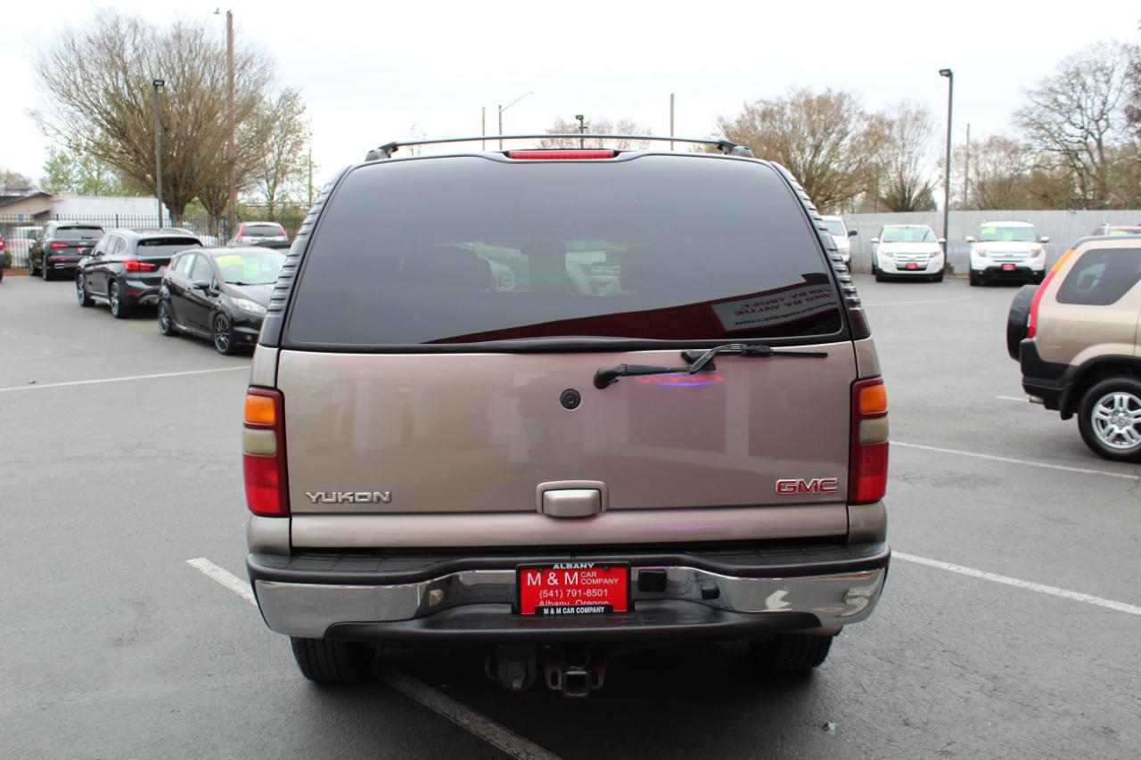 GMC Yukon 4dr 1500 4WD SLT 2003