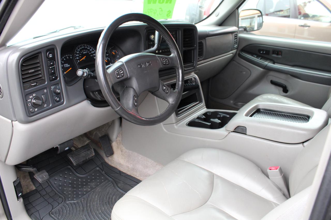 GMC Yukon 4dr 1500 4WD SLT 2003