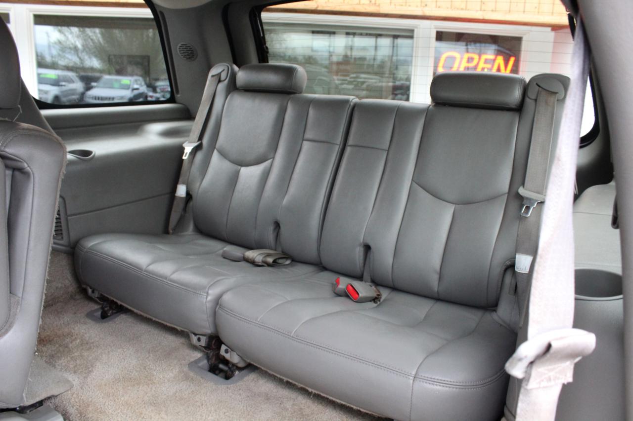 GMC Yukon 4dr 1500 4WD SLT 2003