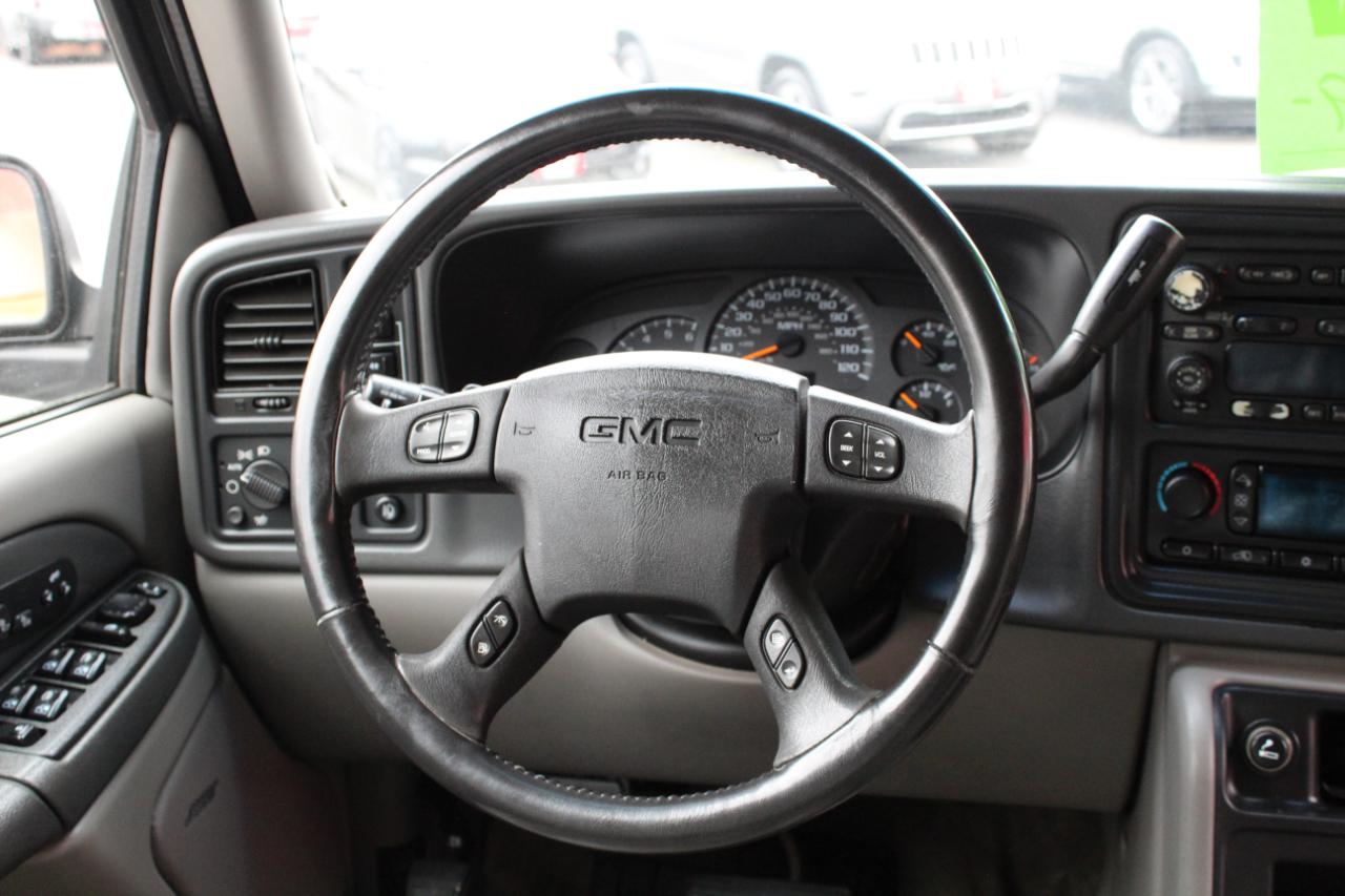 GMC Yukon 4dr 1500 4WD SLT 2003