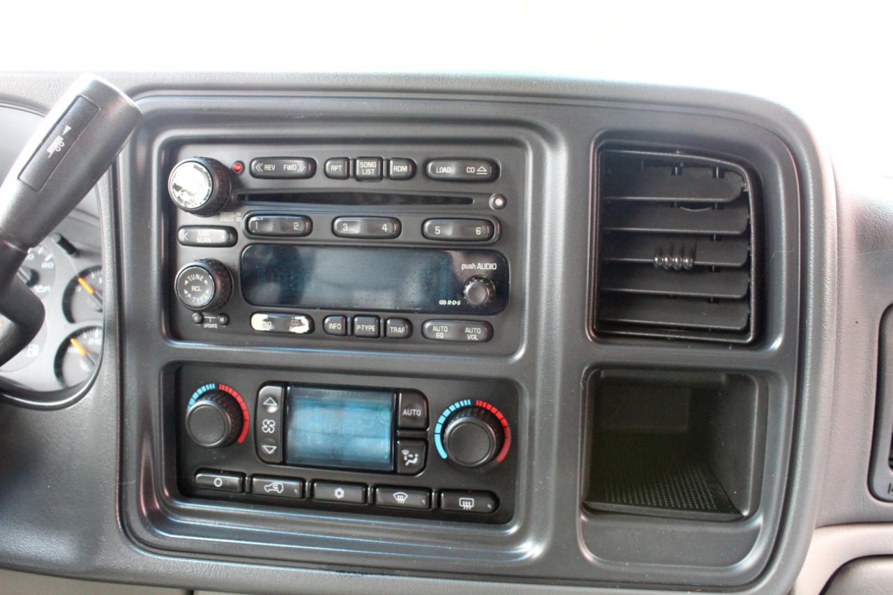 GMC Yukon 4dr 1500 4WD SLT 2003