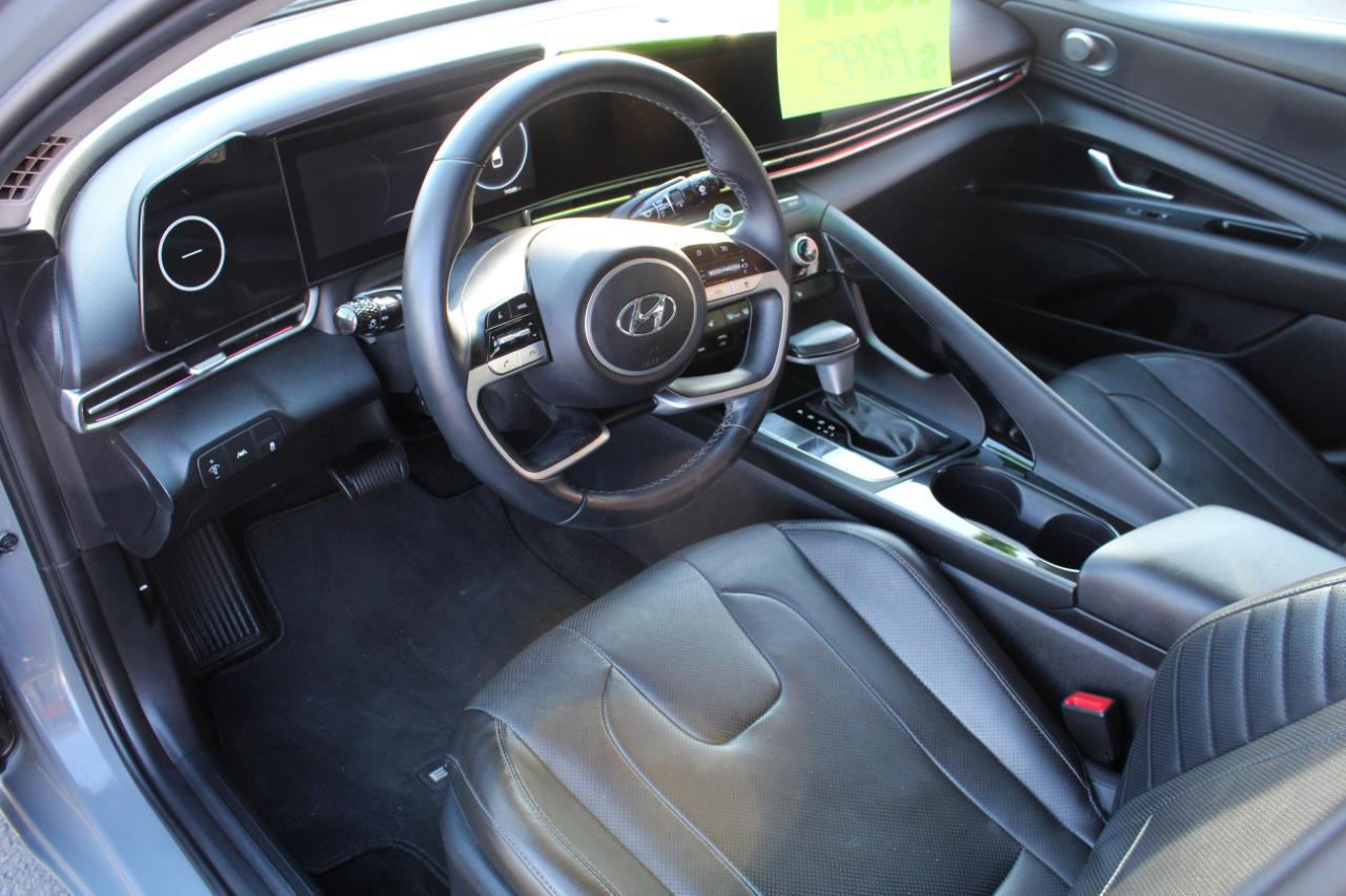 Hyundai Elantra Limited IVT 2022