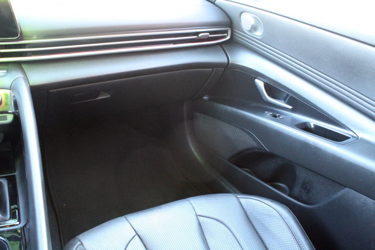 Hyundai Elantra Limited IVT 2022