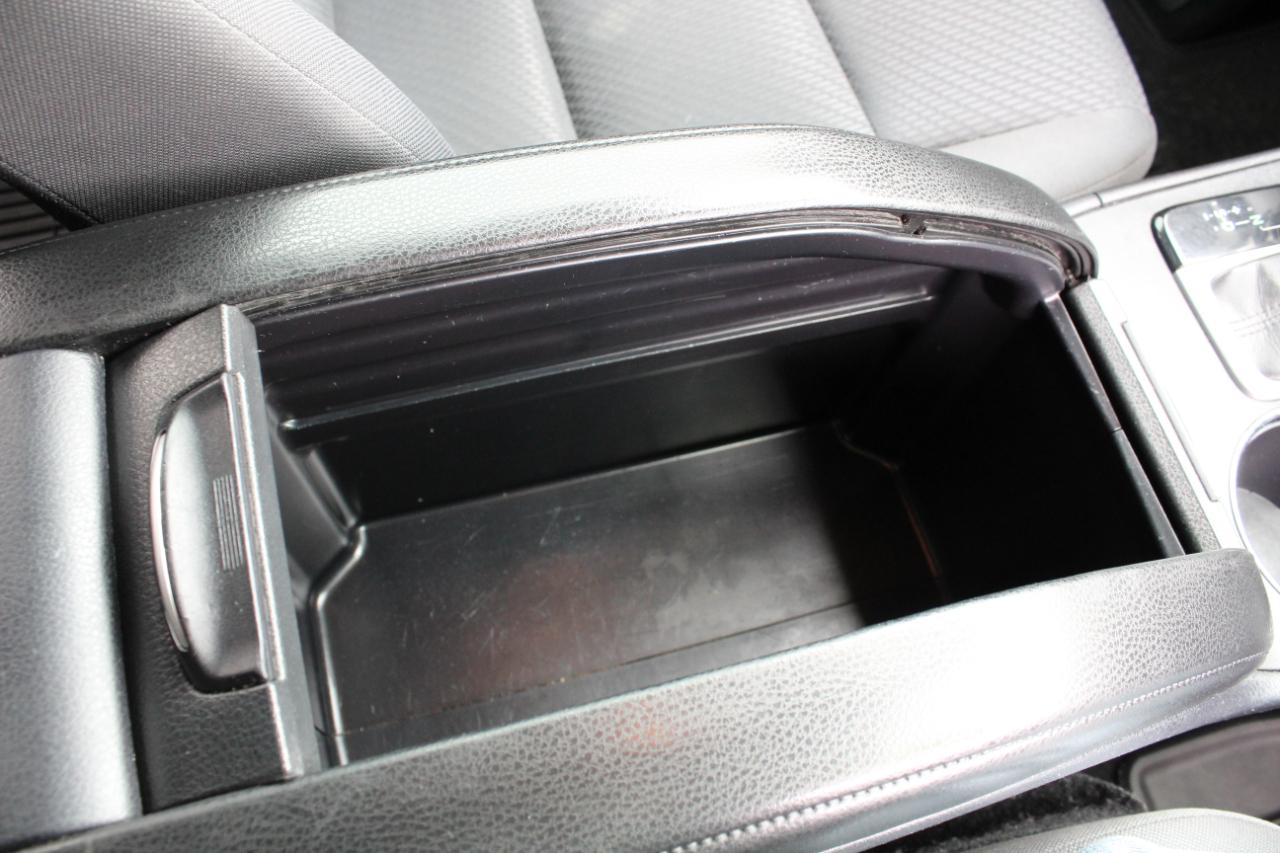 Toyota Highlander AWD 4dr V6 LE (Natl) 2015