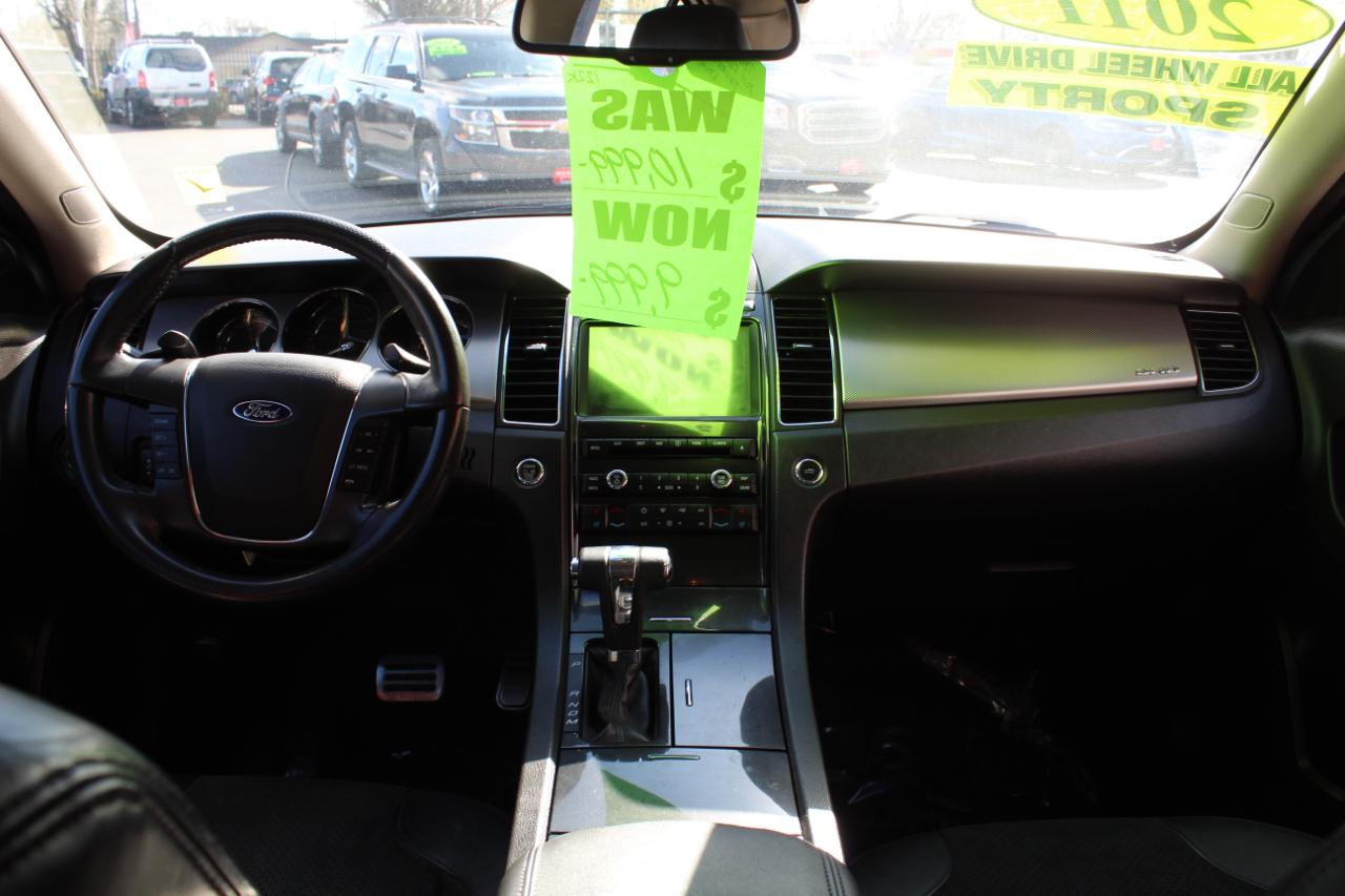 Ford Taurus 4dr Sdn SHO AWD 2011