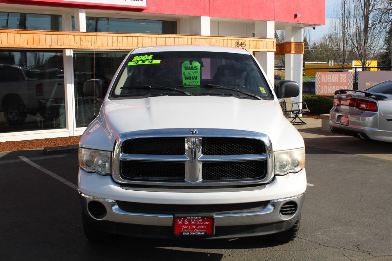 Dodge Ram 1500 4dr Quad Cab 140.5" WB 4WD SLT 2004