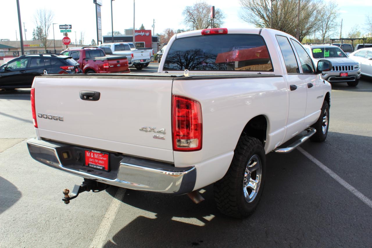 Dodge Ram 1500 4dr Quad Cab 140.5" WB 4WD SLT 2004