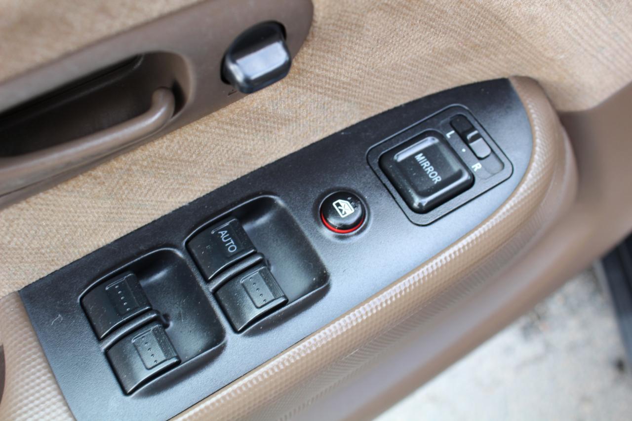 Honda CR-V 4WD EX Manual 2003