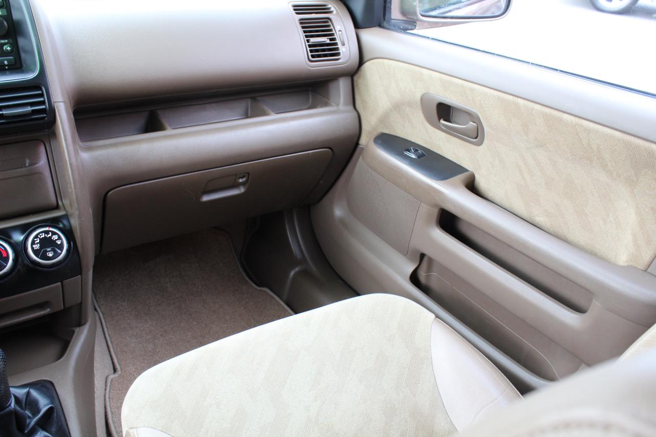 Honda CR-V 4WD EX Manual 2003