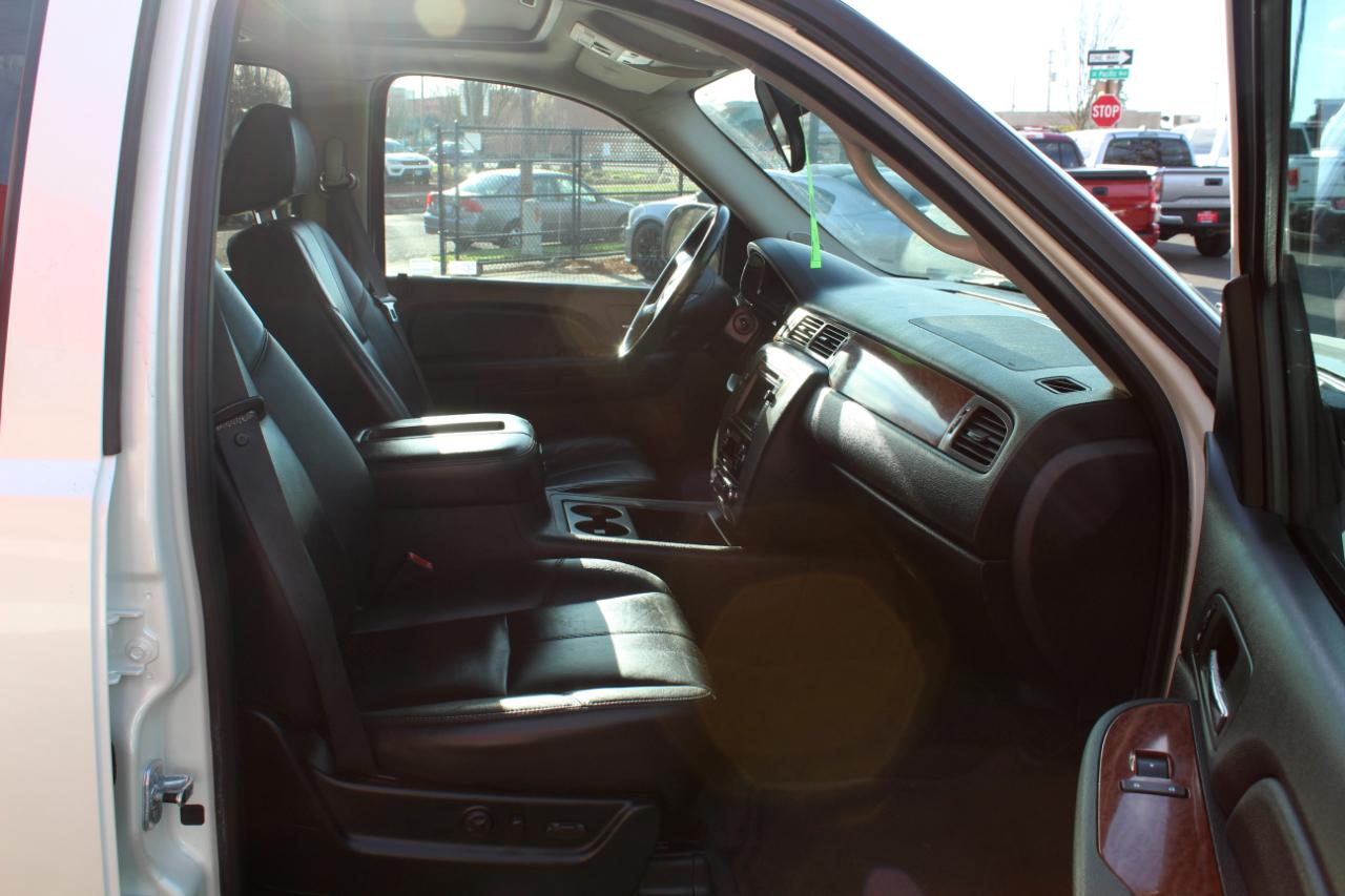 GMC Yukon XL 4WD 4dr 1500 SLT w/4SB 2008