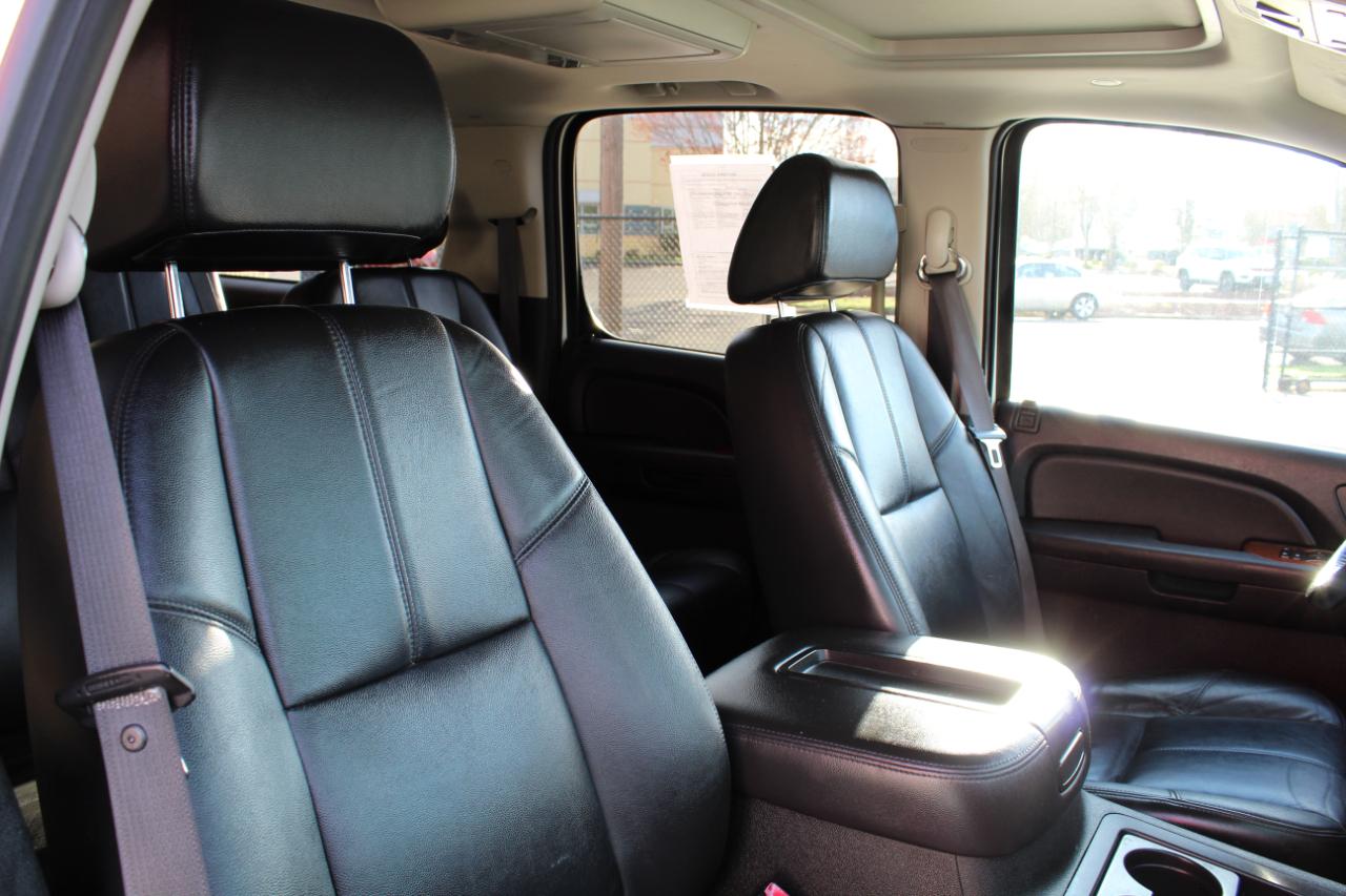 GMC Yukon XL 4WD 4dr 1500 SLT w/4SB 2008