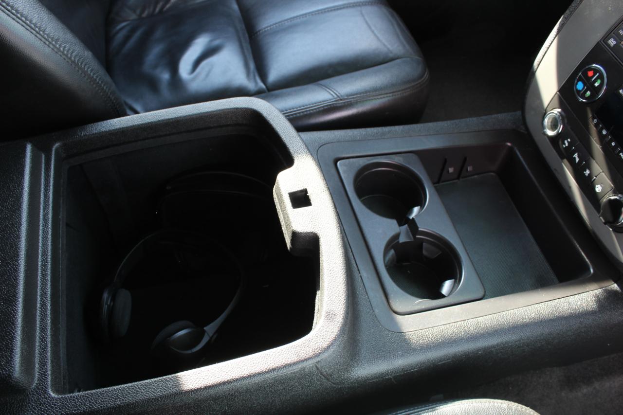 GMC Yukon XL 4WD 4dr 1500 SLT w/4SB 2008