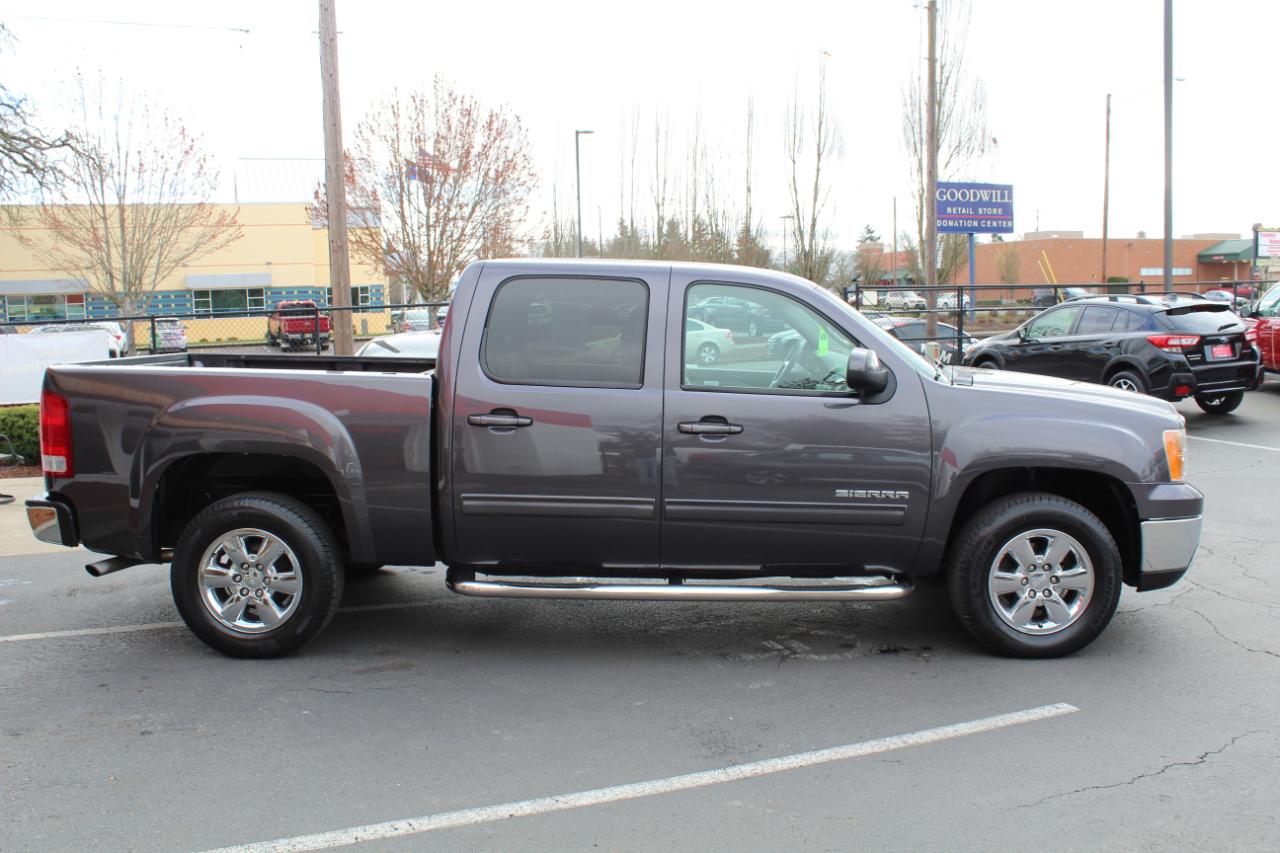 GMC Sierra 1500 2WD Crew Cab 143.5" SLT 2011