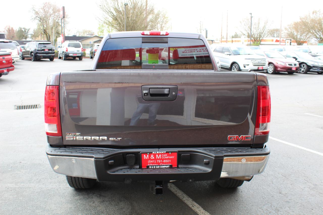 GMC Sierra 1500 2WD Crew Cab 143.5" SLT 2011