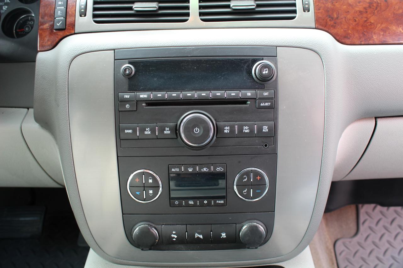 GMC Sierra 1500 2WD Crew Cab 143.5" SLT 2011