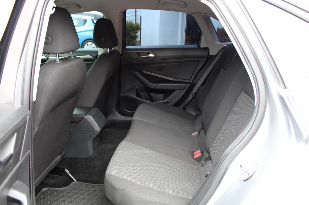 Volkswagen Jetta R-Line Manual w/SULEV 2020